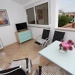 Apartmán Bezauberndes Mit Blick Auf Eufemia Von Von Der Dachterrasse
